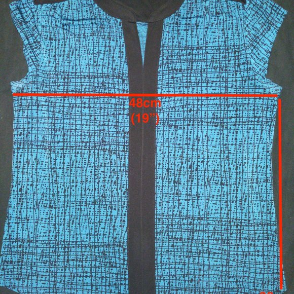 4/$20 | Black and Blue Abstract design Short Sleeve Blouse - Picture 2 of 7